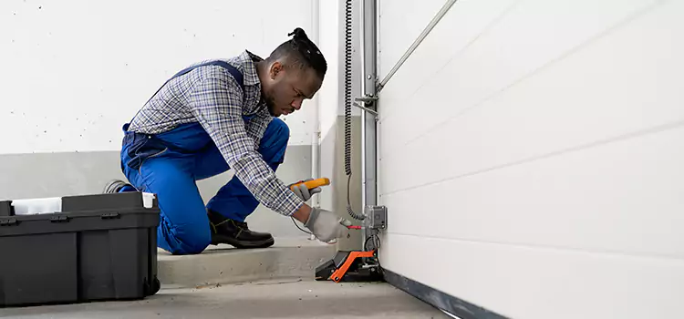 Expert Solutions for Every Garage Lock Need in Milwaukee, WI