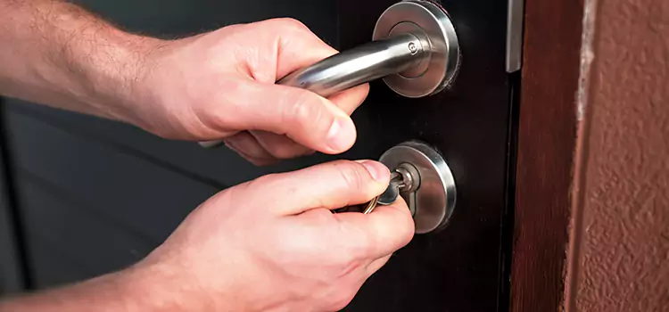 Door Closer Repair & Installation Milwaukee